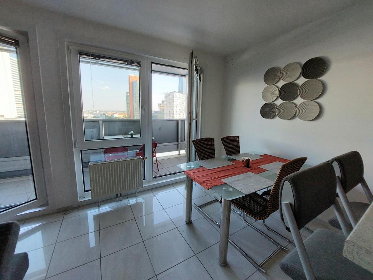 Tower Apartment With Private Terrace Next To Uno Vienna Luaran gambar