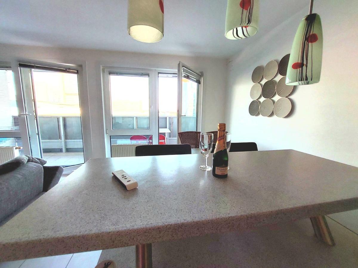 Tower Apartment With Private Terrace Next To Uno Vienna Luaran gambar